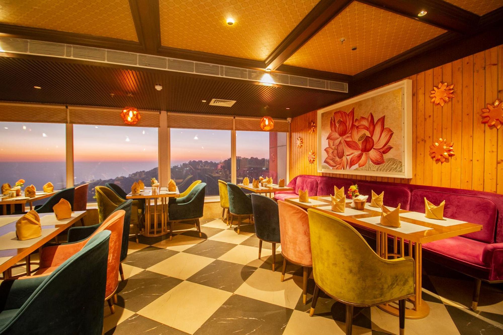 Amritara Surya, Mcleodganj, Dharamshala Hotel Eksteriør billede