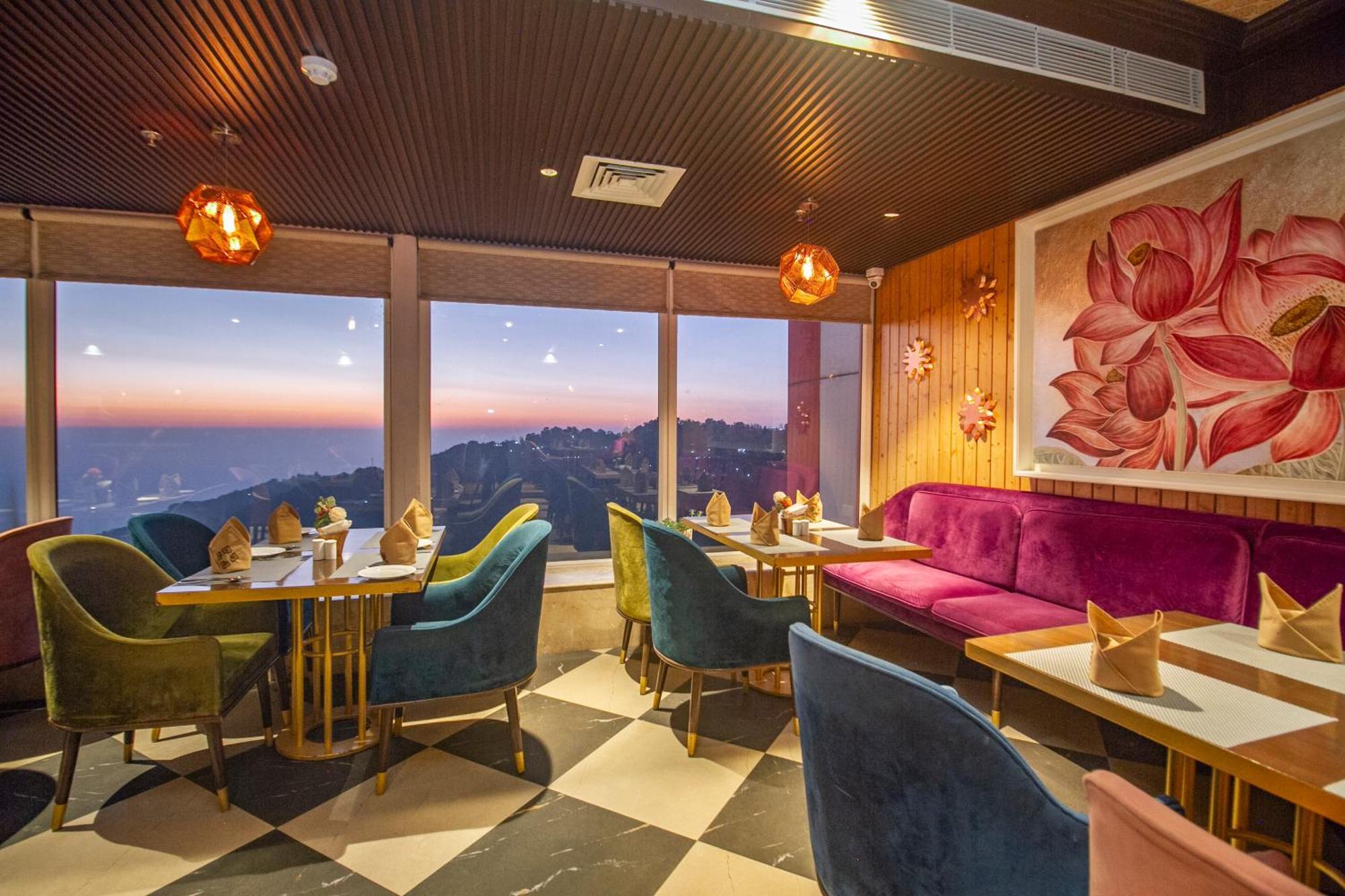 Amritara Surya, Mcleodganj, Dharamshala Hotel Eksteriør billede